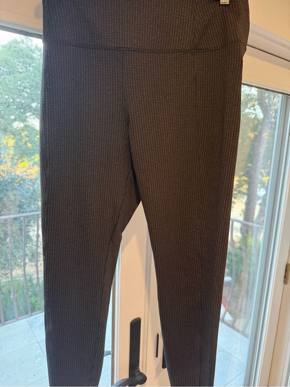 Athleta Women’s High-Rise Ribbed Ponte Leggings - Black/Brown
